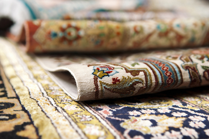 فرش ماشینی کاشان گل برجسته